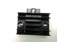 Regulateur de tension
