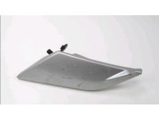 Platine et repose pieds arriere droit