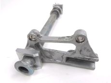 Axe de roue arriere