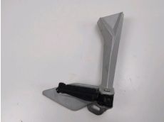 Platine et repose pieds arriere droit