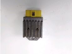 Regulateur de tension