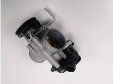 Corps d'injection droit