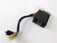 Regulateur de tension
