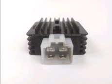 Regulateur de tension