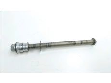 Axe de roue arriere
