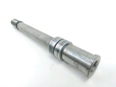 Axe de roue avant