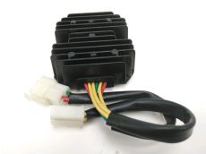 Regulateur de tension