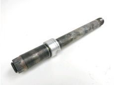 Axe de roue avant