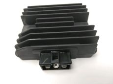 Regulateur de tension