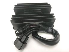 Regulateur de tension