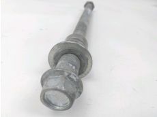 Axe de roue arriere