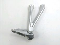 Platine et repose pieds arriere droit