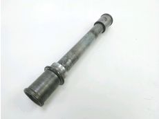 Axe de roue avant