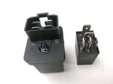 Relais boitier electrique