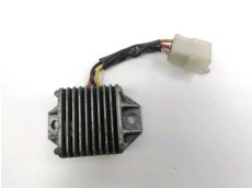 Regulateur de tension