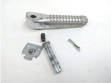 Repose pieds arriere droit