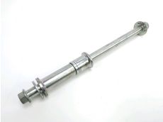 Axe de roue arriere