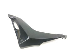 Cache lateral gauche