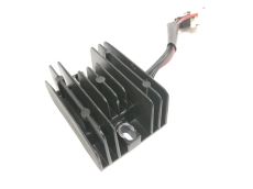 Regulateur de tension