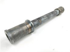 Axe de roue avant