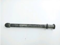 Axe de roue arriere
