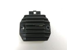 Regulateur de tension