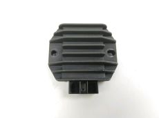 Regulateur de tension