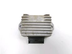 Regulateur de tension