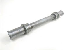 Axe de roue avant