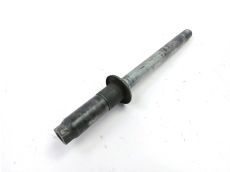 Axe de roue avant