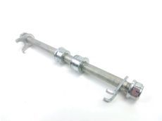 Axe de roue arriere