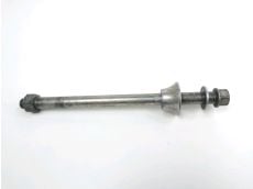 Axe de roue arriere