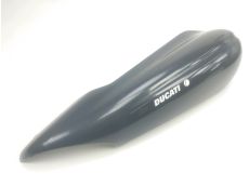 Carenage arriere droit