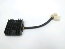 Regulateur de tension