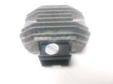 Regulateur de tension