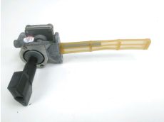 Robinet essence