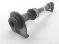 Axe de roue arriere