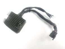 Regulateur de tension