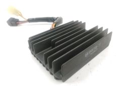 Regulateur de tension