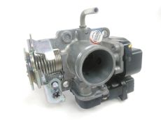 Corps d'injection droit