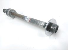 Axe de roue arriere