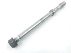 Axe de roue arriere