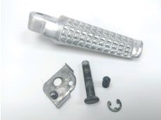 Repose pieds arriere droit