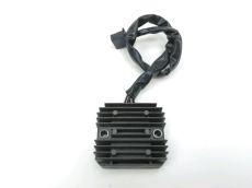 Regulateur de tension