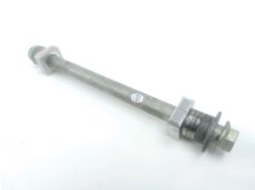 Axe de roue arriere