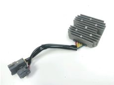 Regulateur de tension