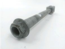 Axe de roue arriere