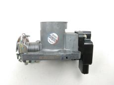 Corps d'injection droit