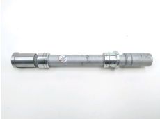 Axe de roue avant