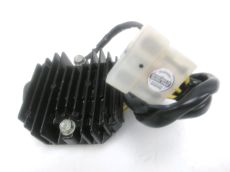 Regulateur de tension